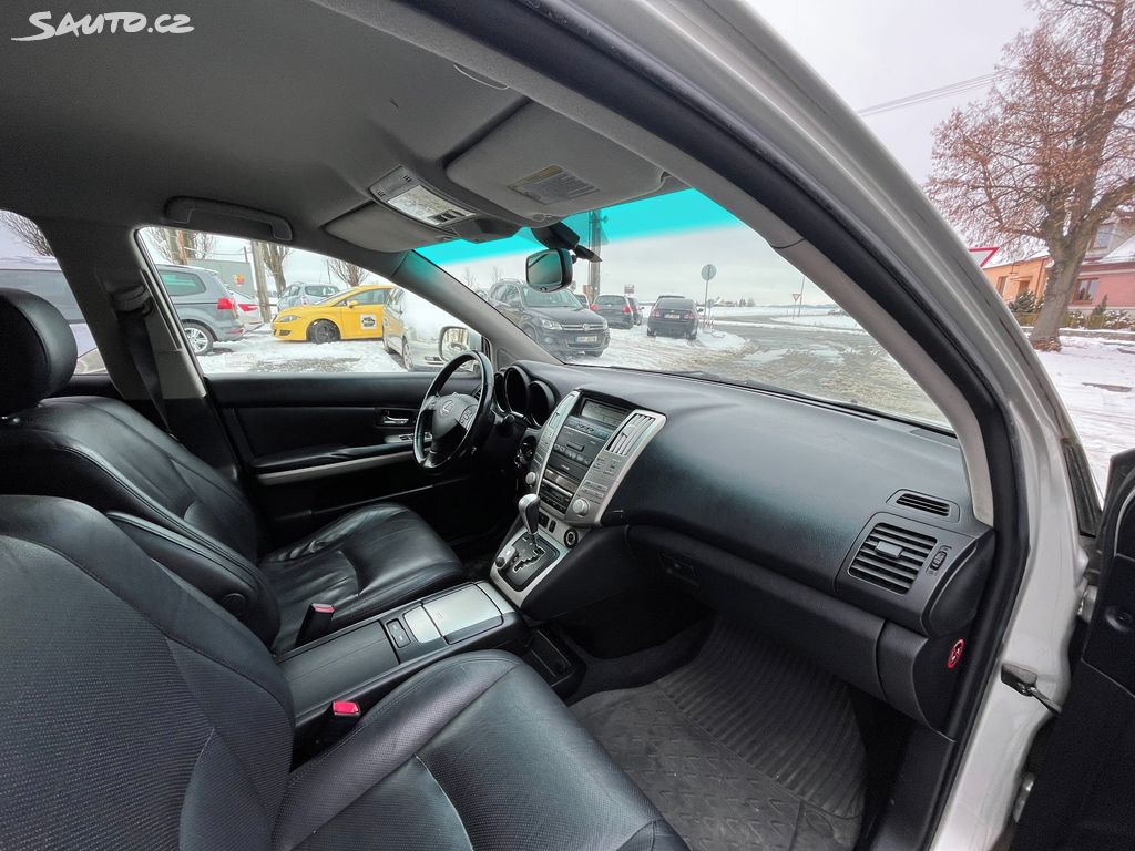 Lexus RX, fotka 13