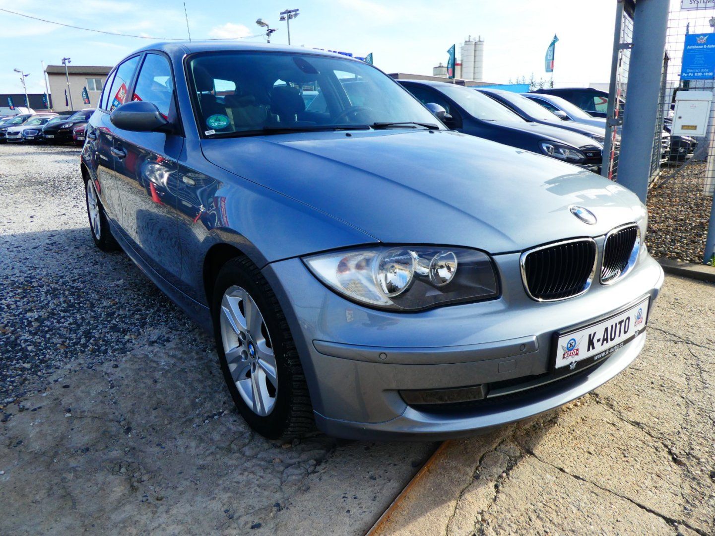 BMW Řada 1, 118d 105kW *Nove Rozvody*Stav* - fotka 3