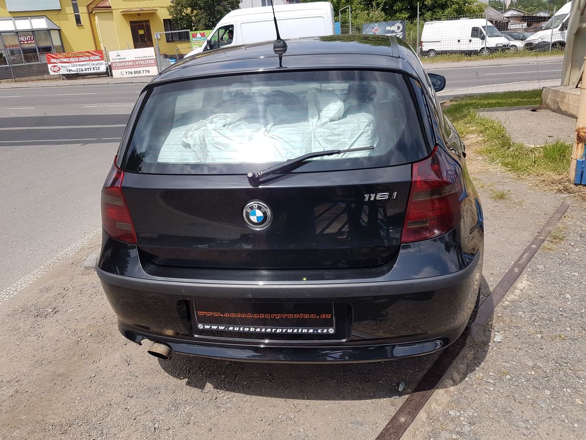 BMW Řada 1, 116 2.0i 90KW DIGI KLIMA - fotka 5