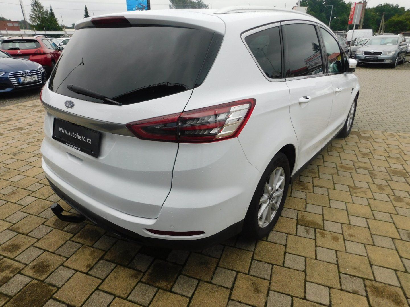 Ford S-MAX, 2.0 TDCi 4x4 Titanium + - fotka 4