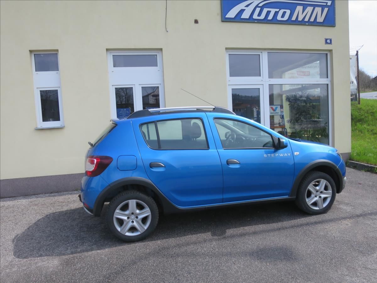 Dacia Sandero, 0,9 TCe 90 k Stepway Arctica - fotka 2