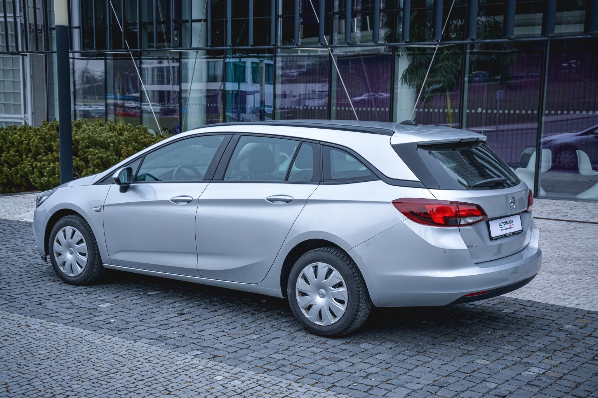 Opel Astra, 1.6 Cdti 81kw Enjoy 1 MAJITEL - fotka 3