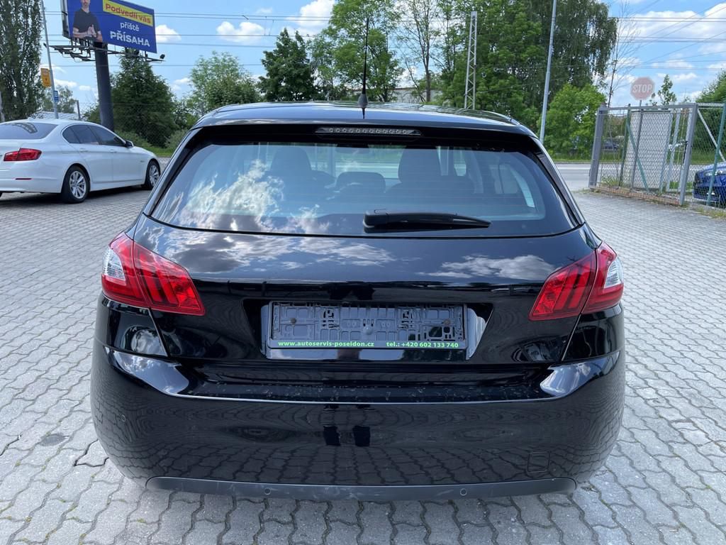 Peugeot 308, 1.5 HDI 75 kW navigace - fotka 4