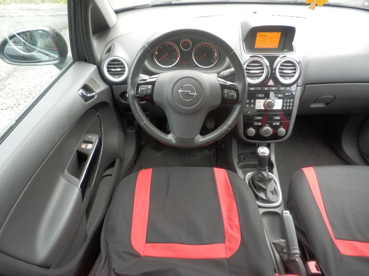 Opel Corsa, 1,7CDTI 96KW - fotka 6