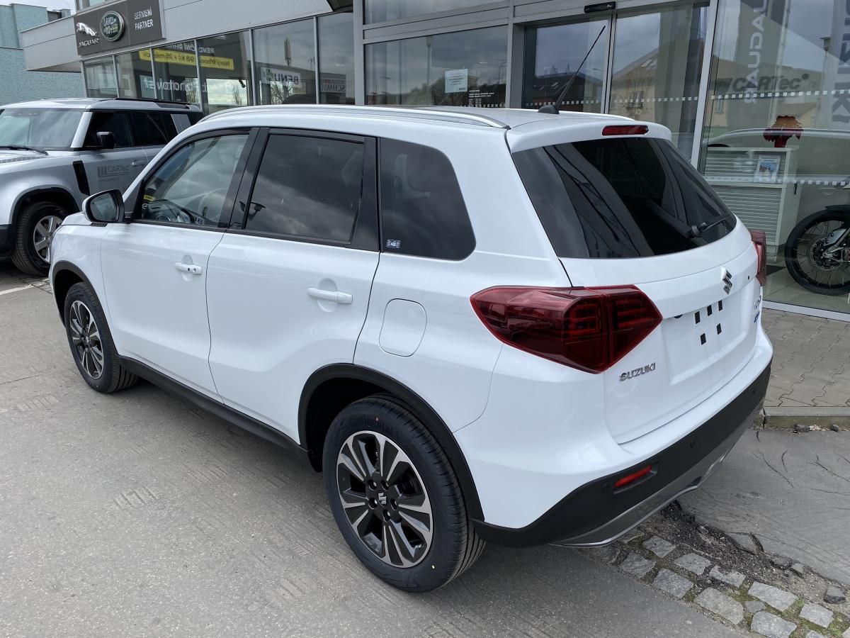 Suzuki Vitara, 1,4 Elegance Pan.  Allgrip - fotka 3