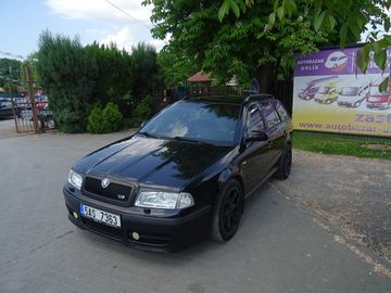 RS 1.8 i  20V Turbo 132kW