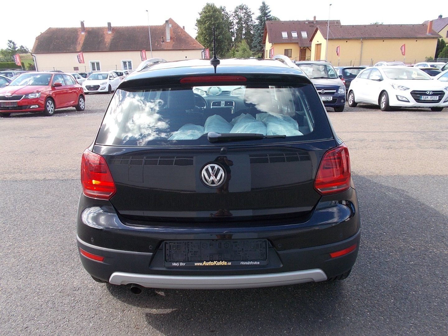 Volkswagen Polo, Cross 1,2 TSi,66kW, DSG, Navi - fotka 6