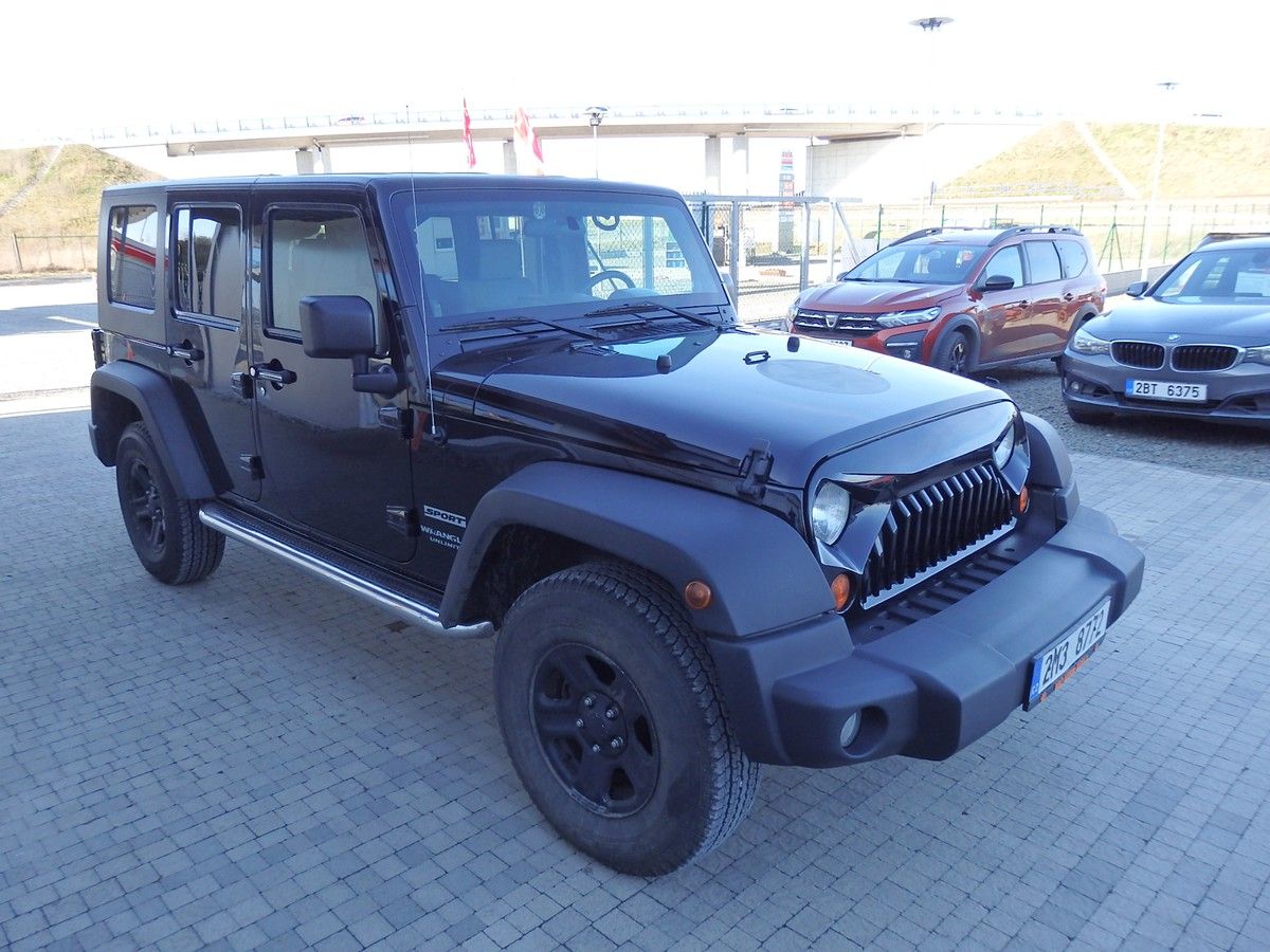 Jeep Wrangler, UNLIMITED 2,8CRD HARDTOP - fotka 3