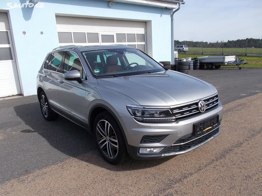 Volkswagen Tiguan, 2,0 TDI, 140kW,4X4,LED,Pano - fotka 3