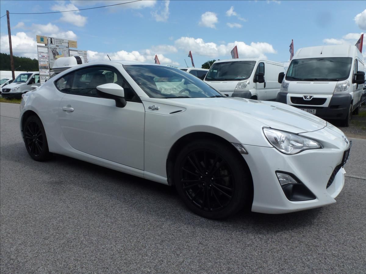 Toyota GT86, 2,0 16V BOXER Málo KM!!!  SCIO - fotka 5