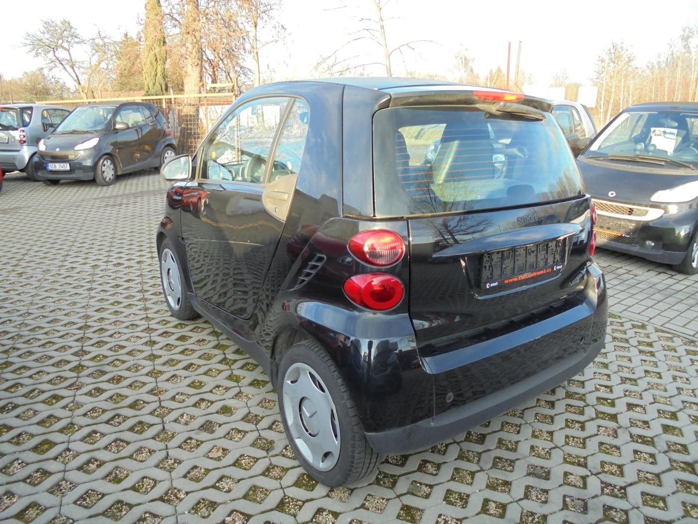 Smart Fortwo, 1,0i automat klima - fotka 4