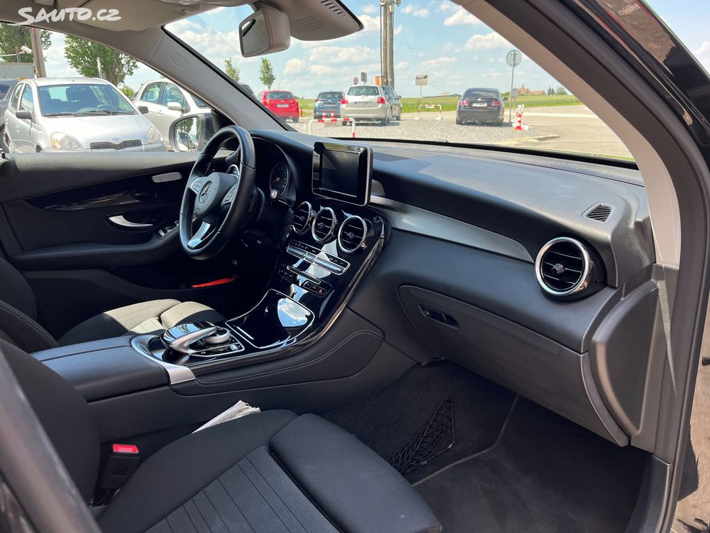 Mercedes-Benz GLC, fotka 10