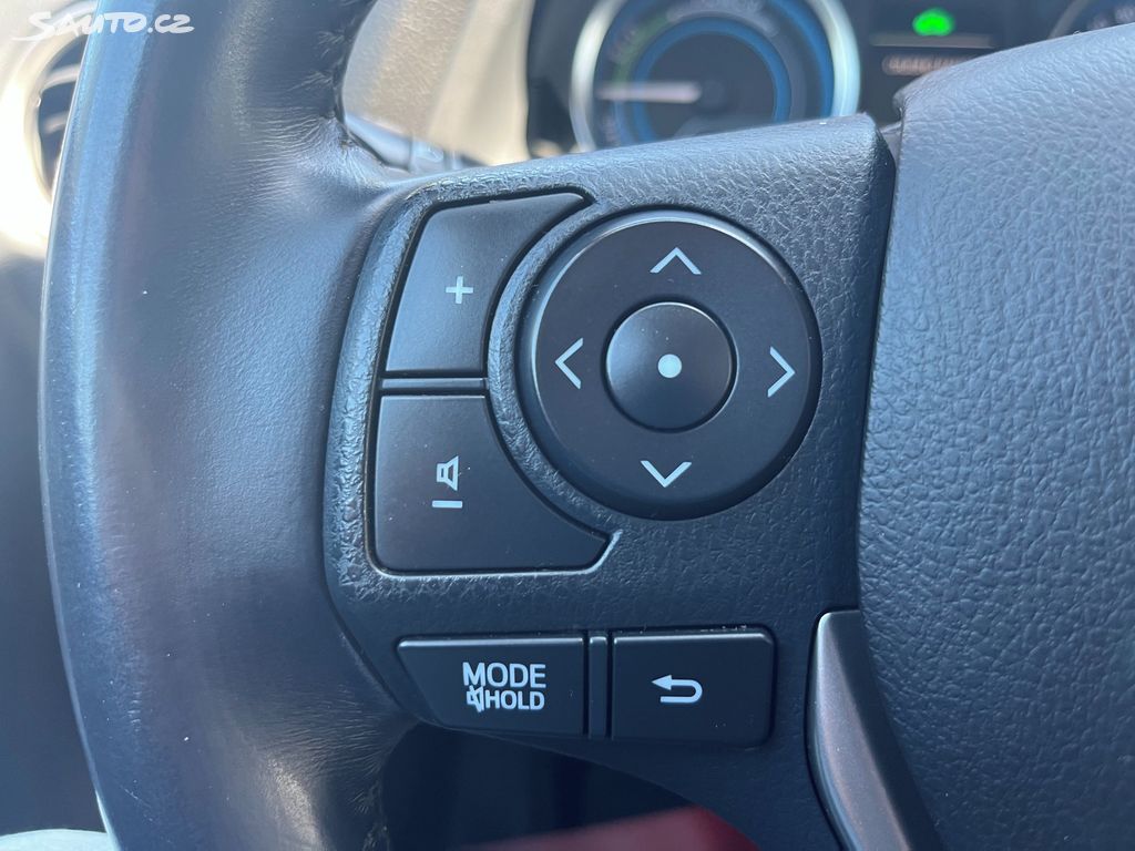 Toyota Auris, fotka 16