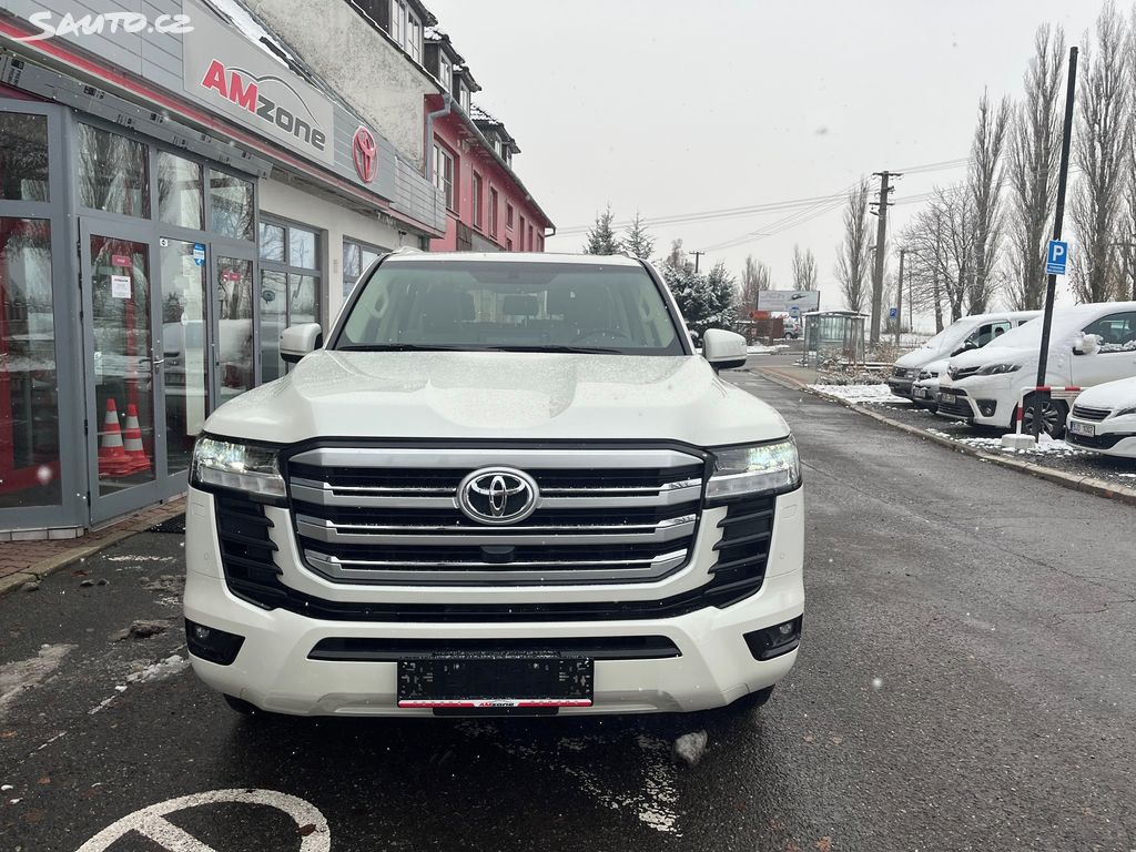 Toyota Land Cruiser 300, fotka 2