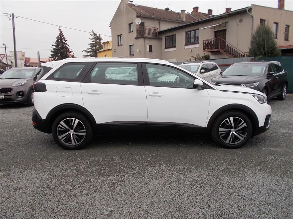 Peugeot 5008, ACTIVE 1.6 BlueHDi 120 7-míst - fotka 5