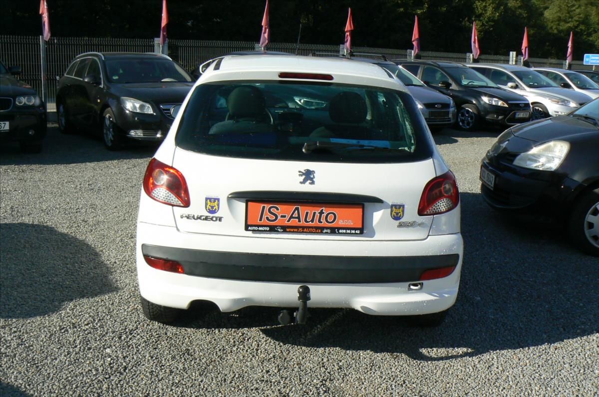 Peugeot 206, 1,1 - fotka 4