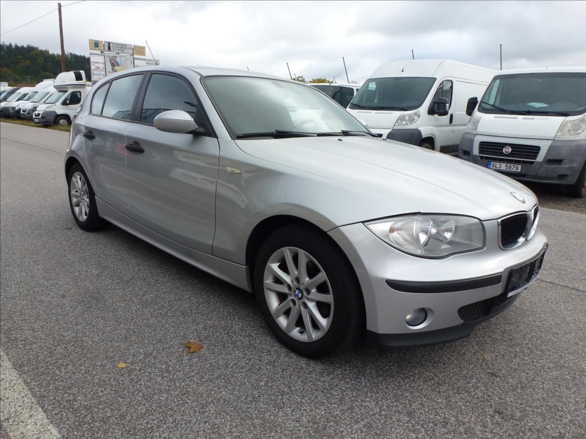BMW Řada 1, 1,6 116i - fotka 5