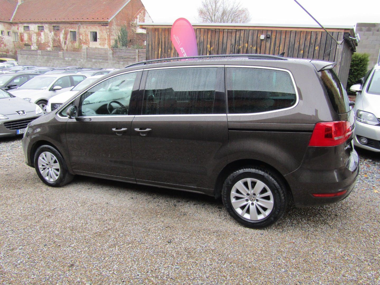 Volkswagen Sharan, 2.0 TDI 100kW  CAR-PASS - fotka 4