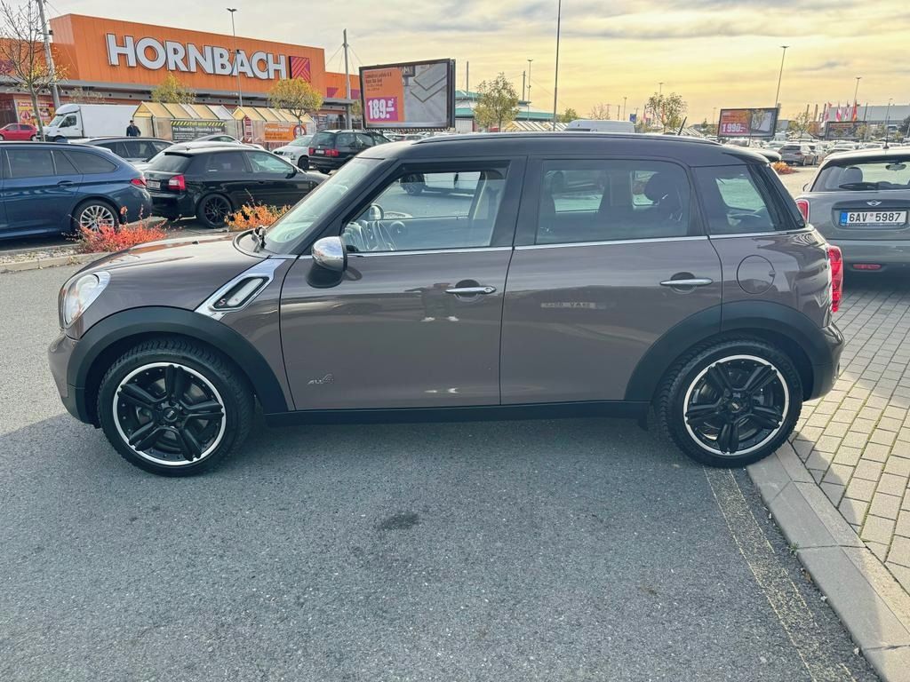 Mini Countryman, S  135kW ALL4 PANO POLOKŮŽE - fotka 5