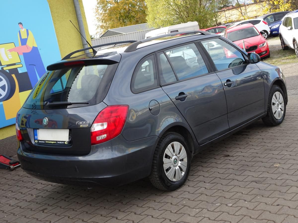 Škoda Fabia, 1.2 Combi - fotka 5