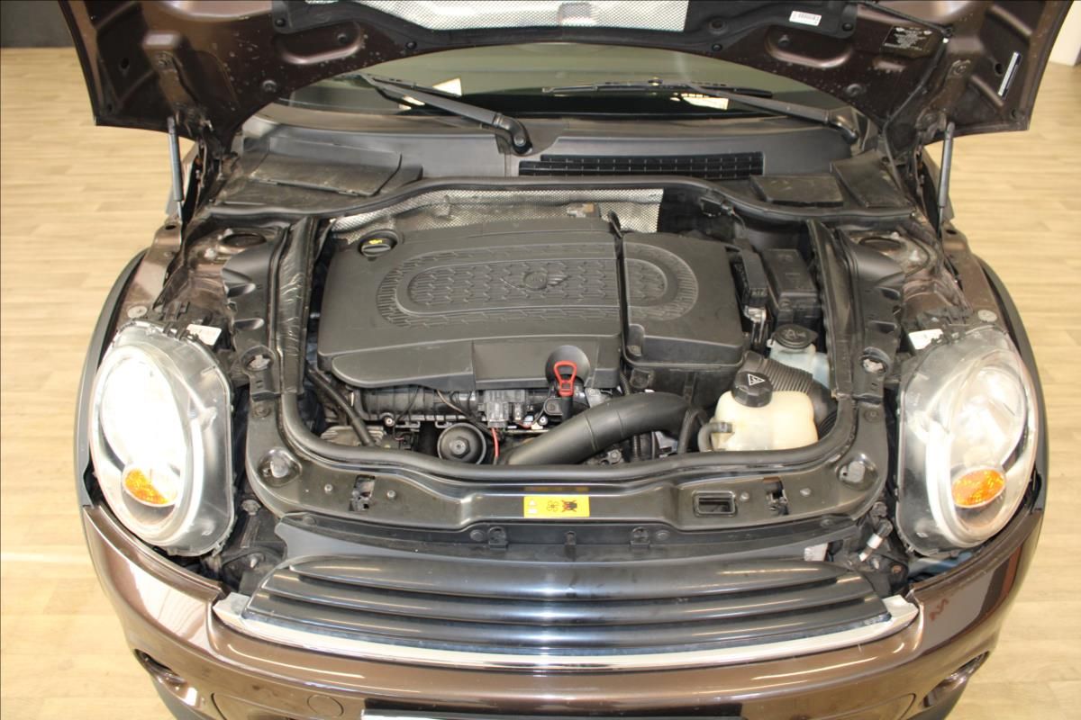 Mini Clubman, 1.6d*66kW*Manuál*Nové Rozvody - fotka 5