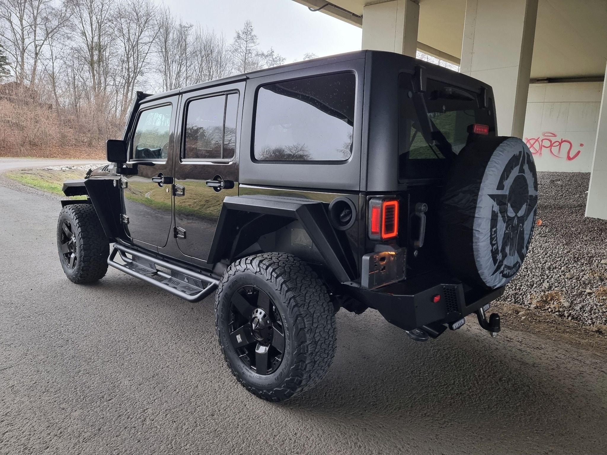 Jeep Wrangler, 3,6L V6  MANUÁL CUSTOM BLACK - fotka 5