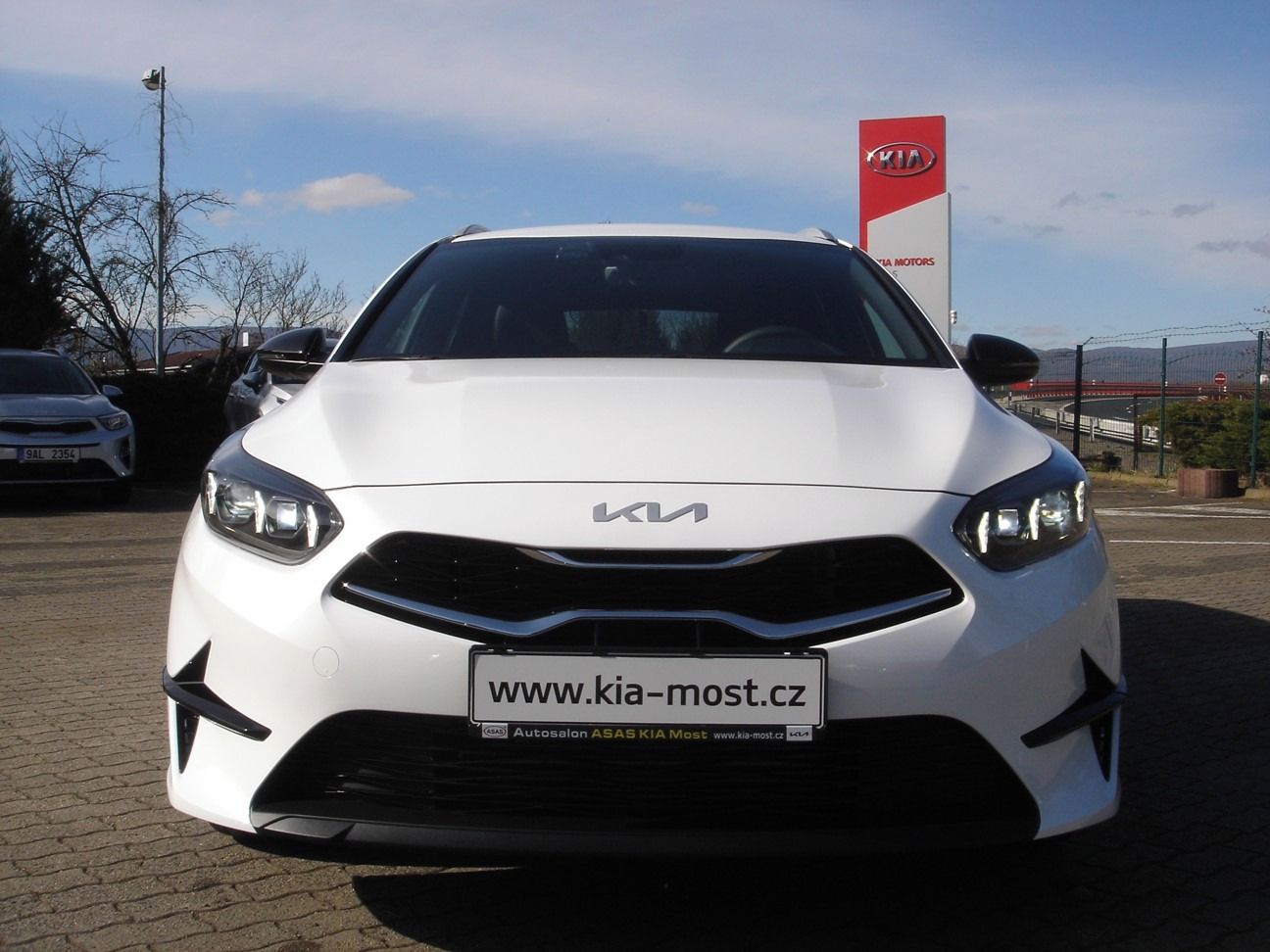 Kia Cee´d SW, 1.5 T-GDi EDICE 30 SLEVA - fotka 3