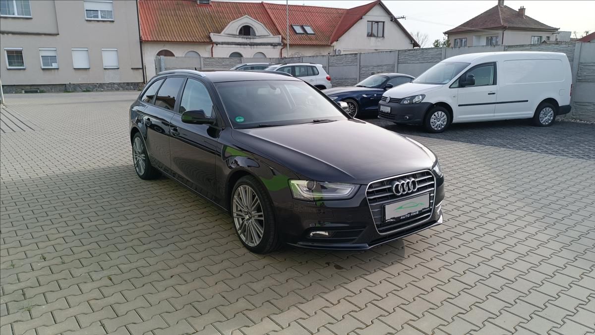 Audi A4, 3,0  TDi Prav.Servis,150Kw - fotka 3