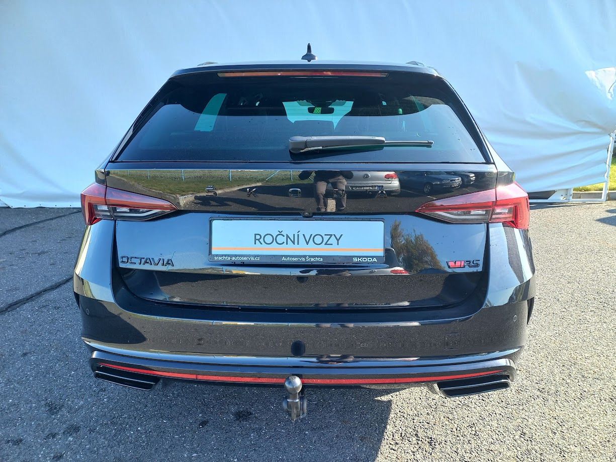 Škoda Octavia, Combi 2.0 TSI 180 kW DSG RS - fotka 6