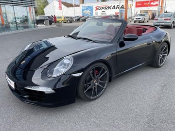 Obrázek k inzerátu: Porsche 911, 3.4i Carrera 4 Manuál Cabrio