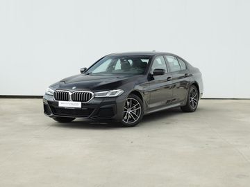 530e xDrive Sedan