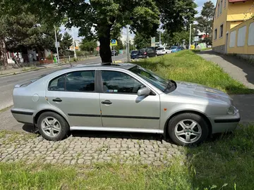 Škoda Octavia, Škoda Octavia 1.6 SLX