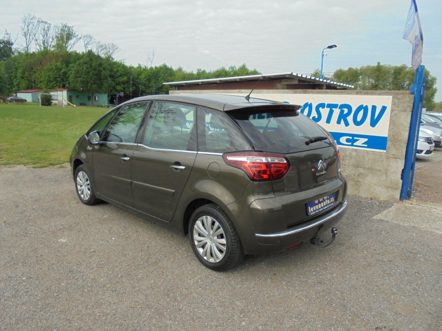 Citroën C4 Picasso, 1.6 benzín 88KW - fotka 6