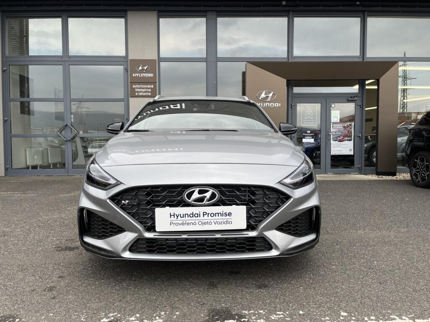 Hyundai i30, MY23 N Line 1,5 T-GDI MHEV 117 - fotka 4