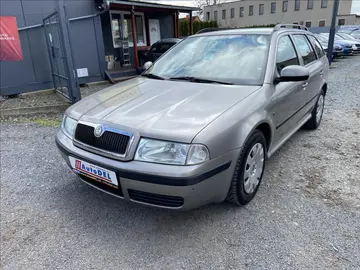 Škoda Octavia, 1,6 MPi  LPG 01/34,Serviska,AC