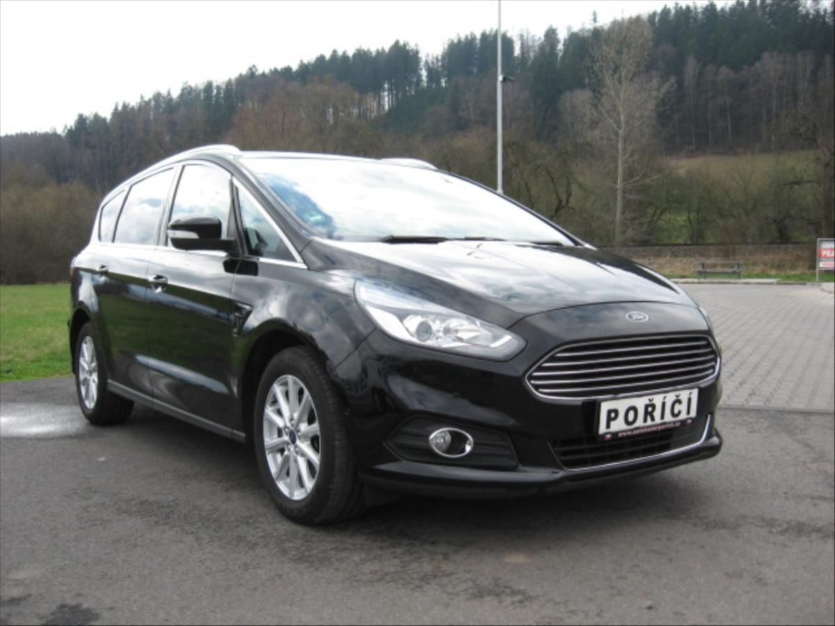 Ford S-MAX, 2,0 Titanium 7 Míst  Odečet 21 - fotka 3