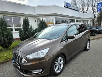 Ford Grand C-MAX, 1,5 benzín 110kw/150PS Titaniu