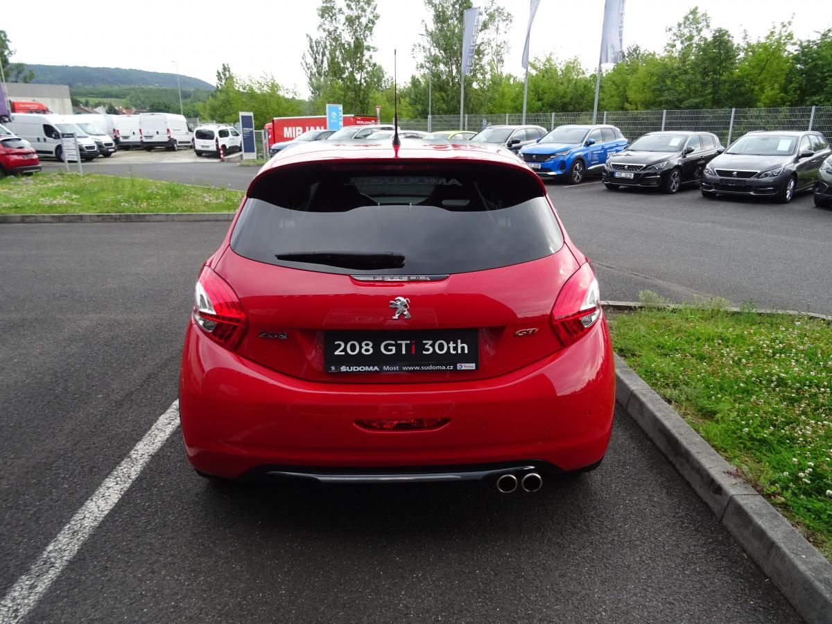 Peugeot 208, GTi 1.6 30th Anniversary - fotka 6