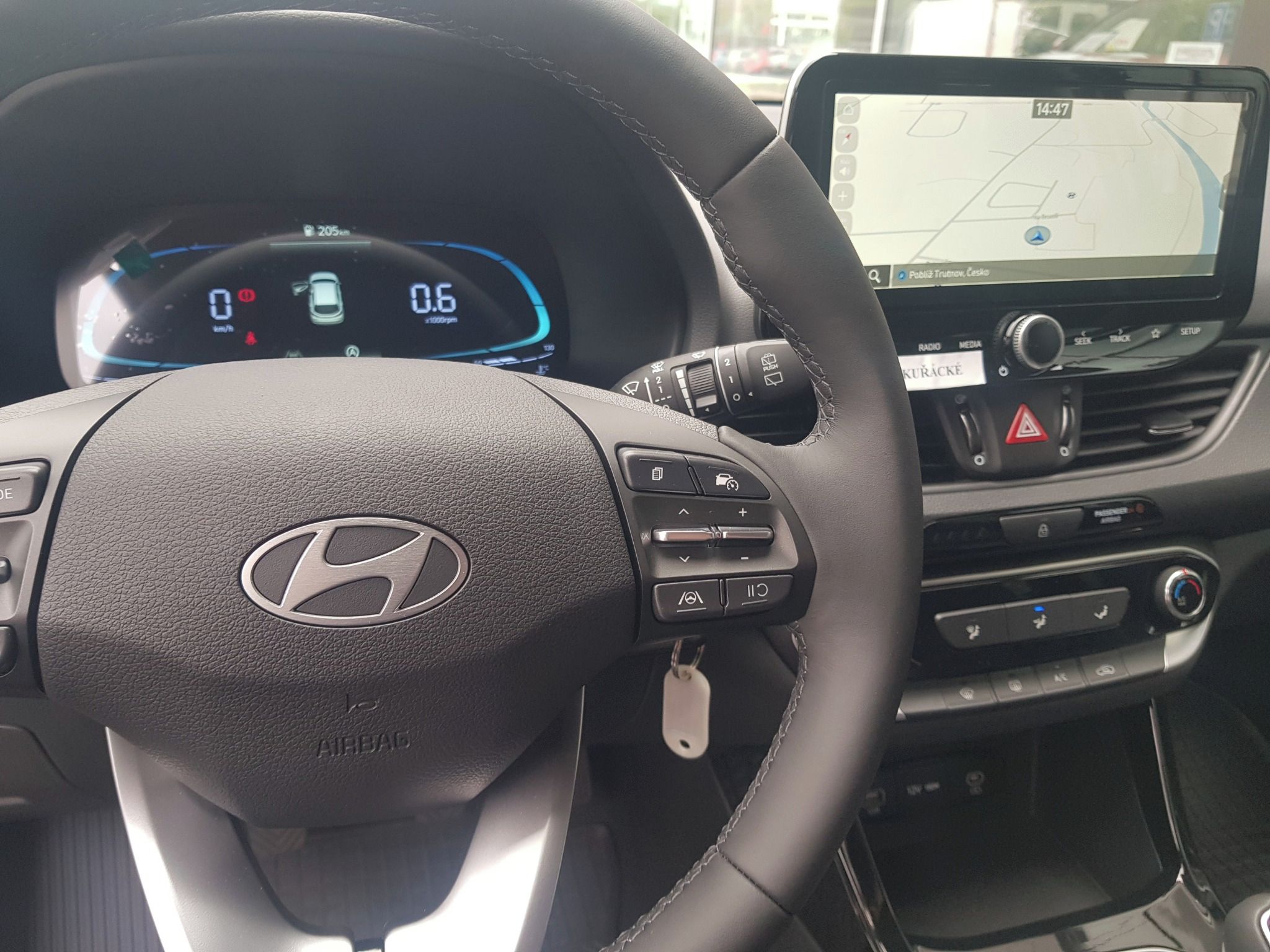Hyundai i30, HB Turbo 85kw SMART model 2026 - fotka 4