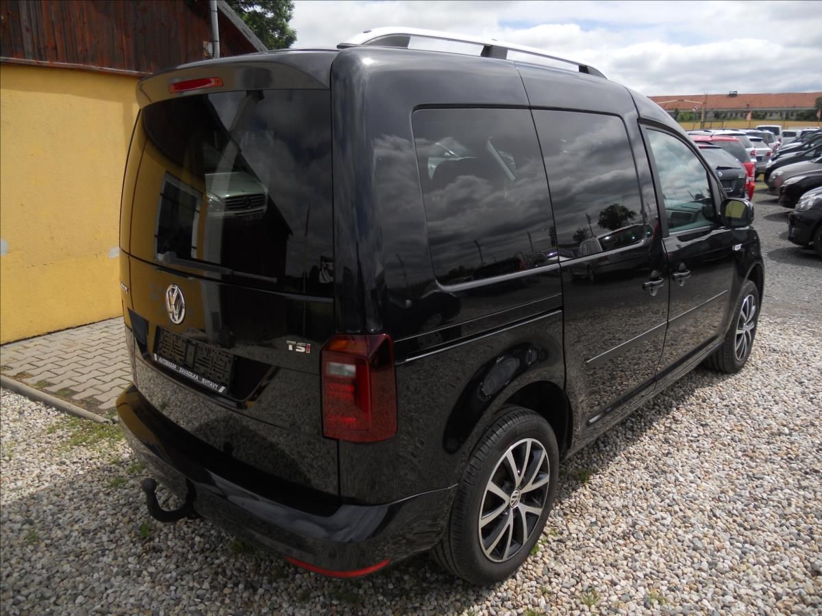 Volkswagen Caddy, 1,4 TSI 92kW Beach - fotka 6