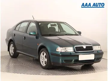 Škoda Octavia, 1.6, nová STK, plně pojízdný,