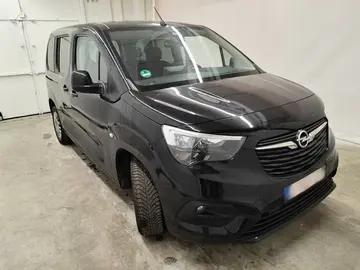 Opel Combo, 1.5 TDCi (96 kW), 5 míst, NAVI