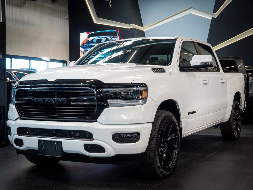 Dodge Ram, 5.7 eTorque Sport Night Edit