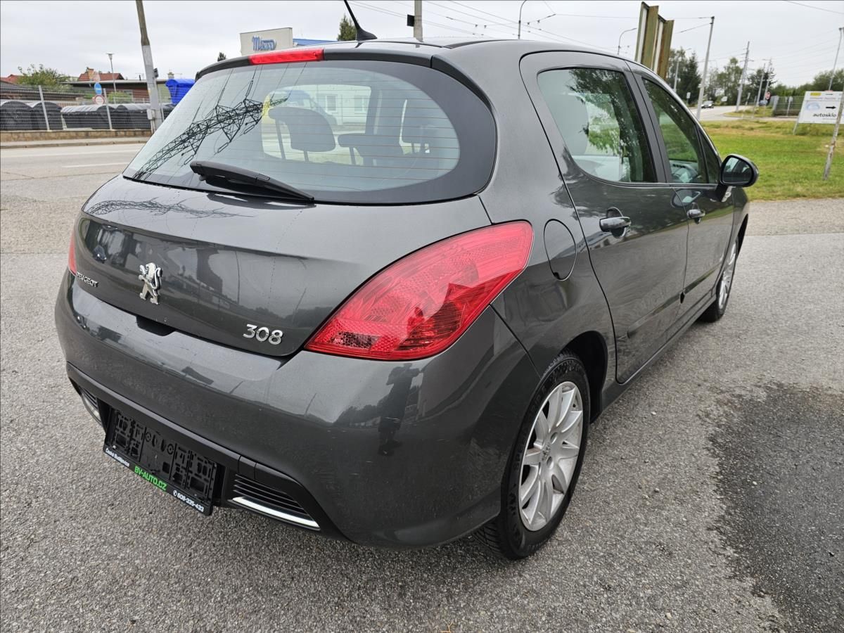 Peugeot 308, 1,4 16V VTi 98 k Confort Pack - fotka 6