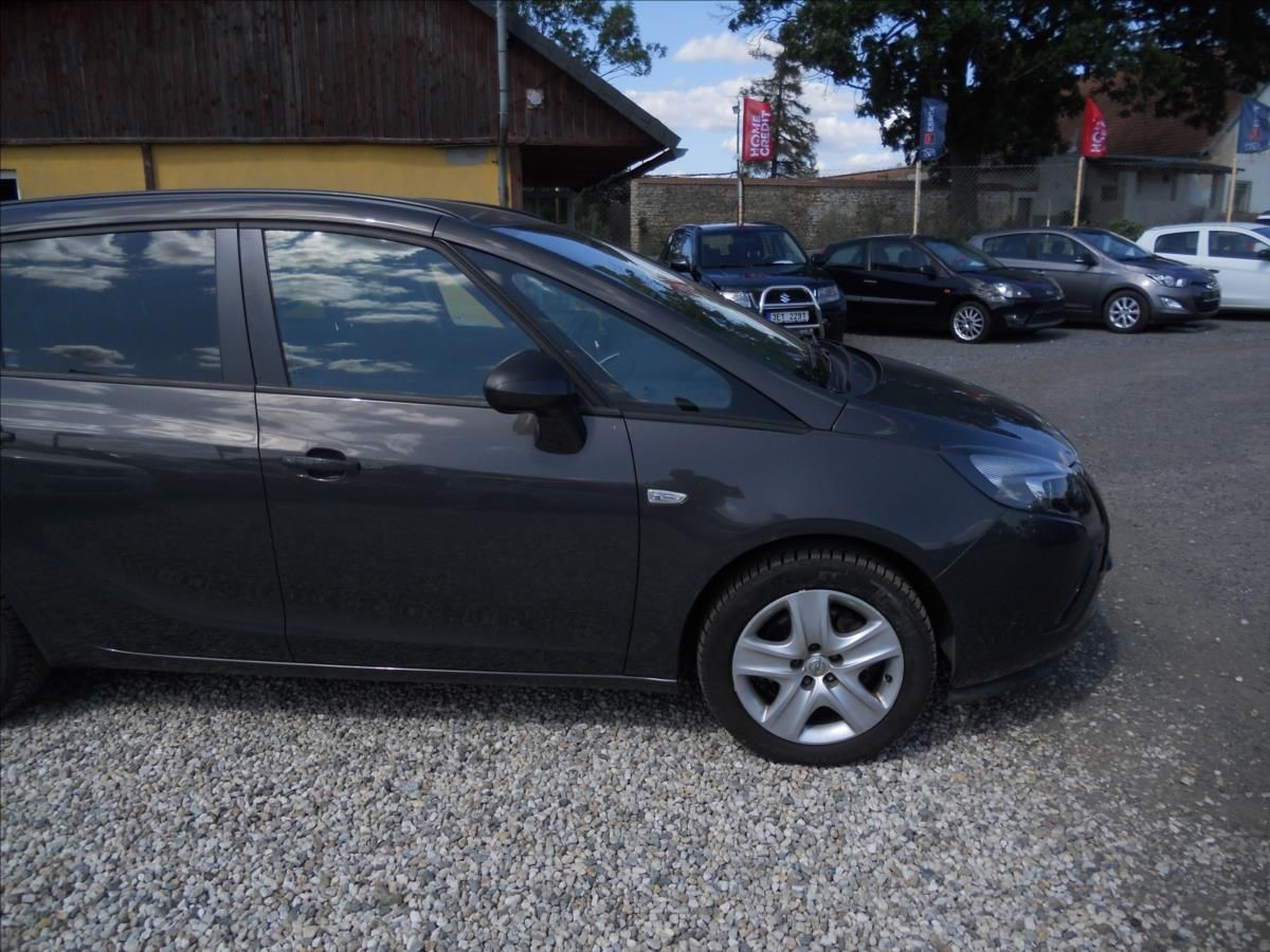 Opel Zafira, 2,0 CDTI 96kW 7Míst!!! - fotka 4