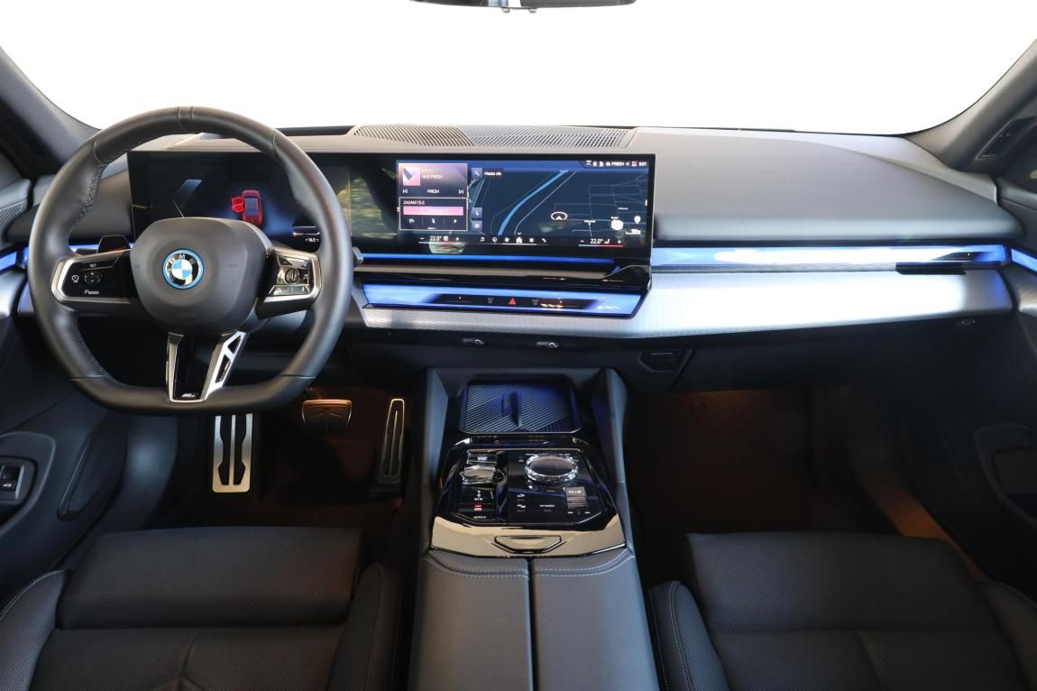 BMW i5, eDrive40 Sedan - fotka 5