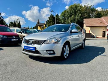 1.6 CRDI 85 KW -CZ- 1.Majitel