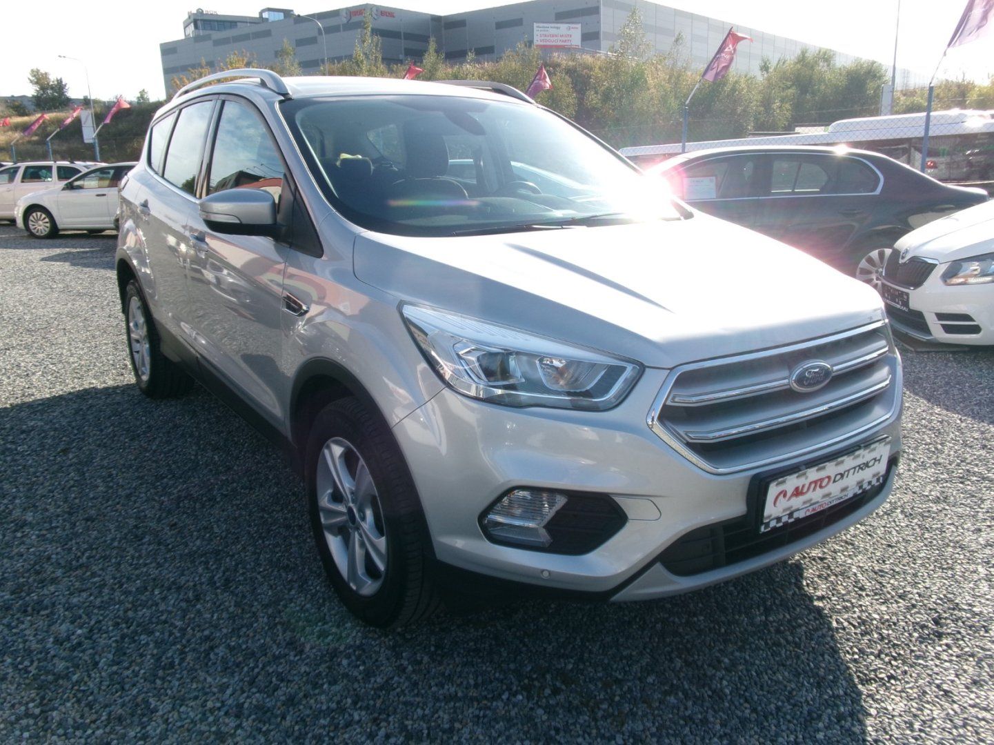 Ford Kuga, 2.0 TDCi 4X4 DPH - fotka 4