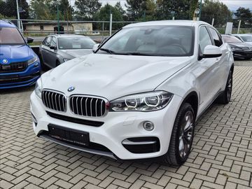 40d xDrive *HUD*KAMERA*TAŽNÉ*