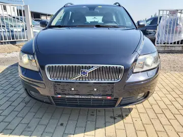 Volvo V50, 2,4  132 KW D5